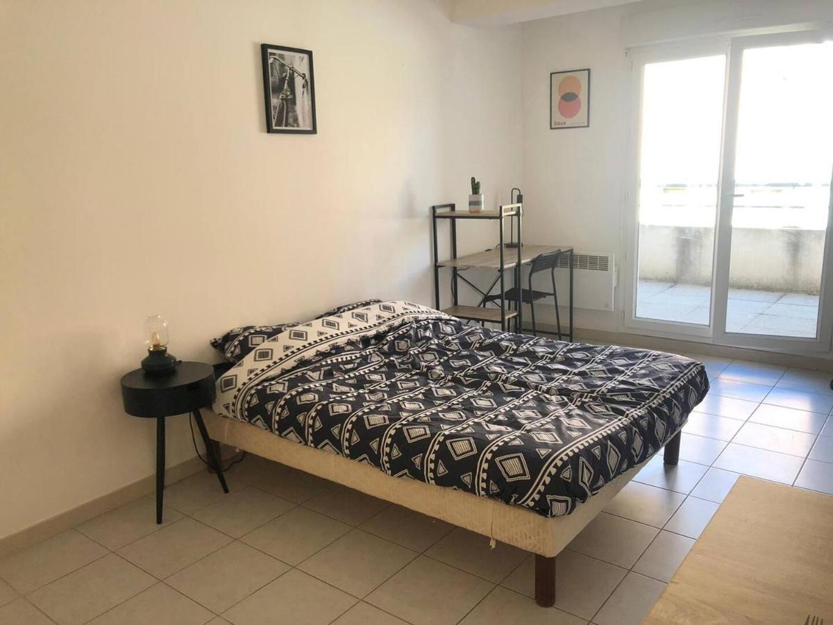 Апартаменты Studio Le 2, Free Parking, Free Wifi, Transports Ним Экстерьер фото